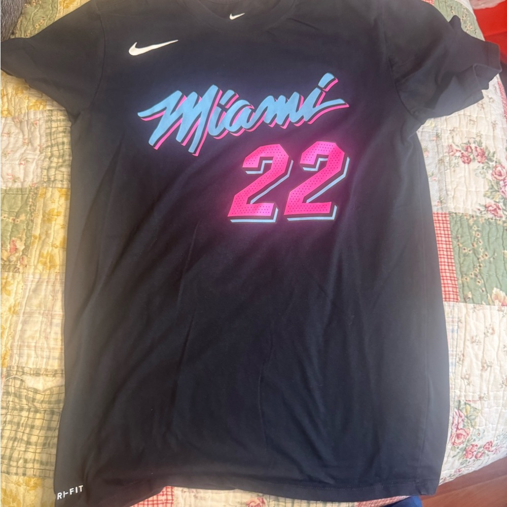 Nike Dri-FIT Graphic Tee in Black and Pink